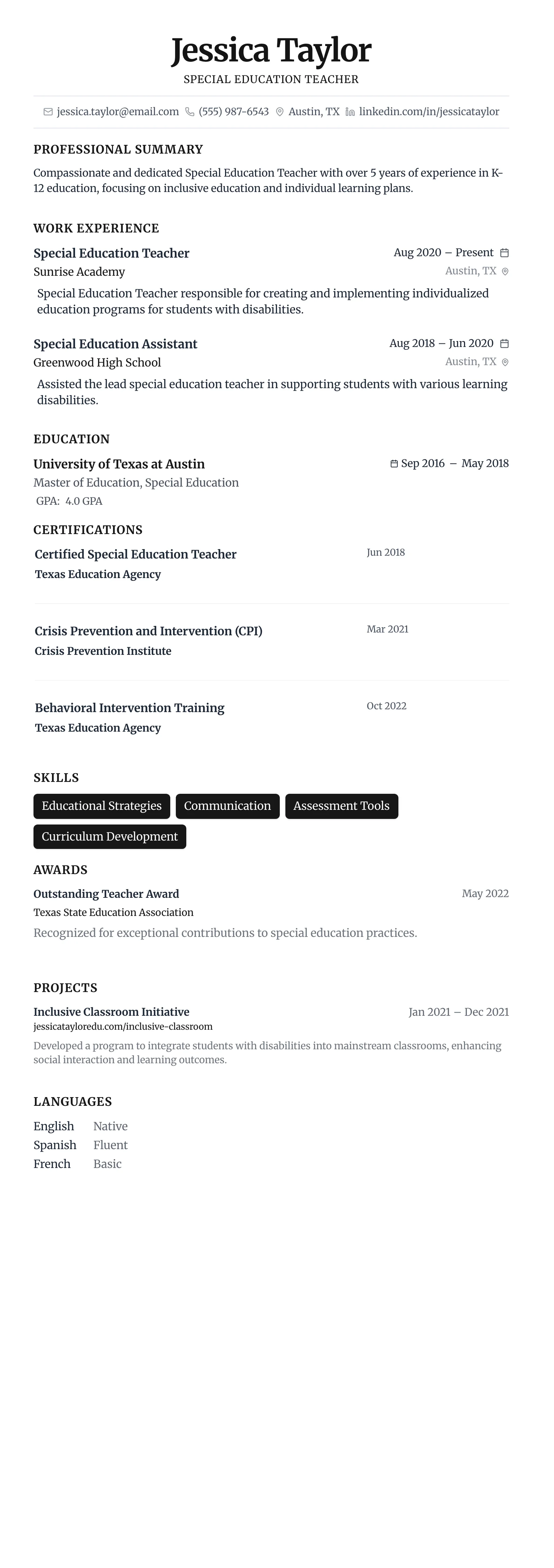 Minimalist Centered template preview