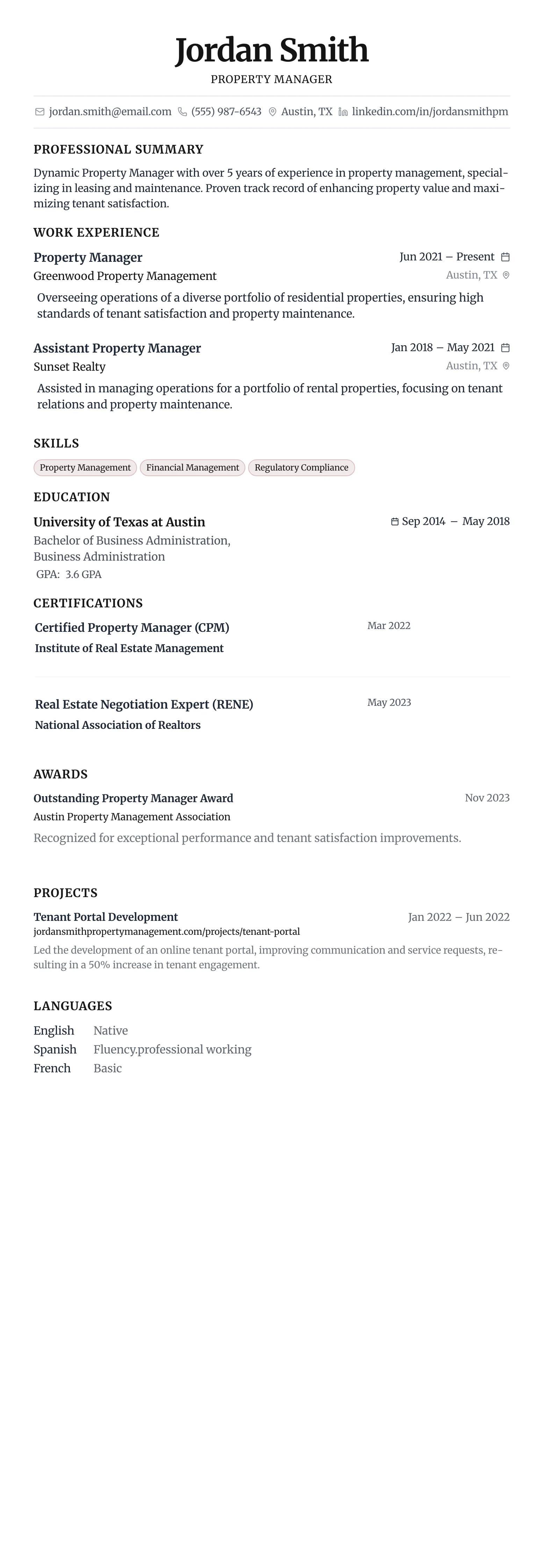 Minimalist Centered template preview