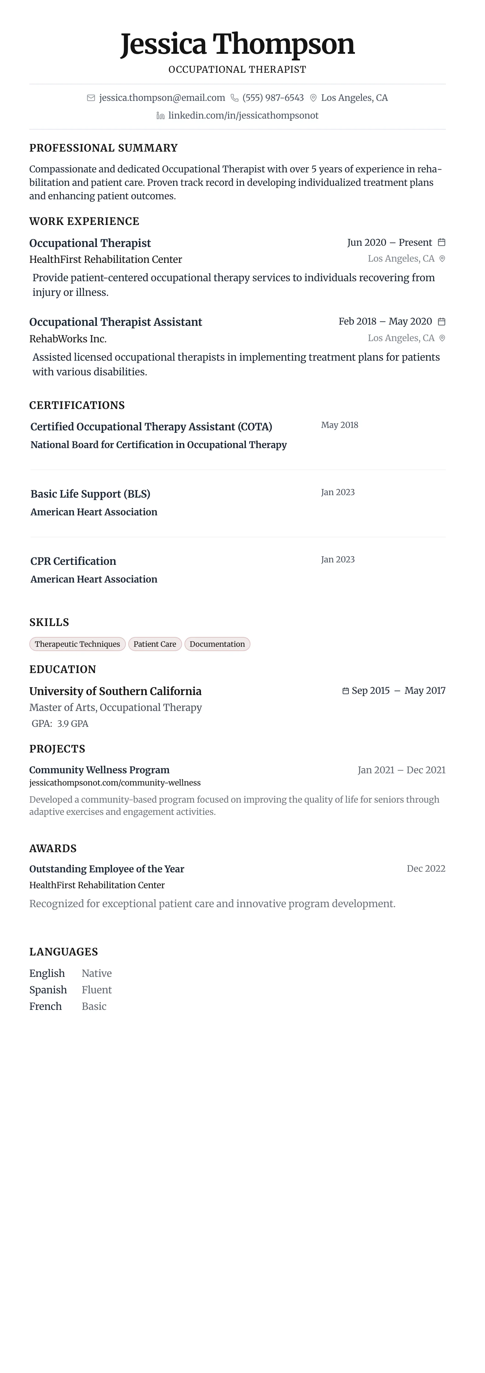 Minimalist Centered template preview